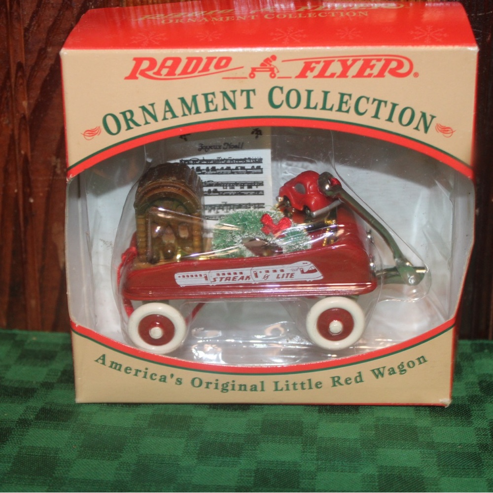 Radio Flyer Red Holiday Ornament